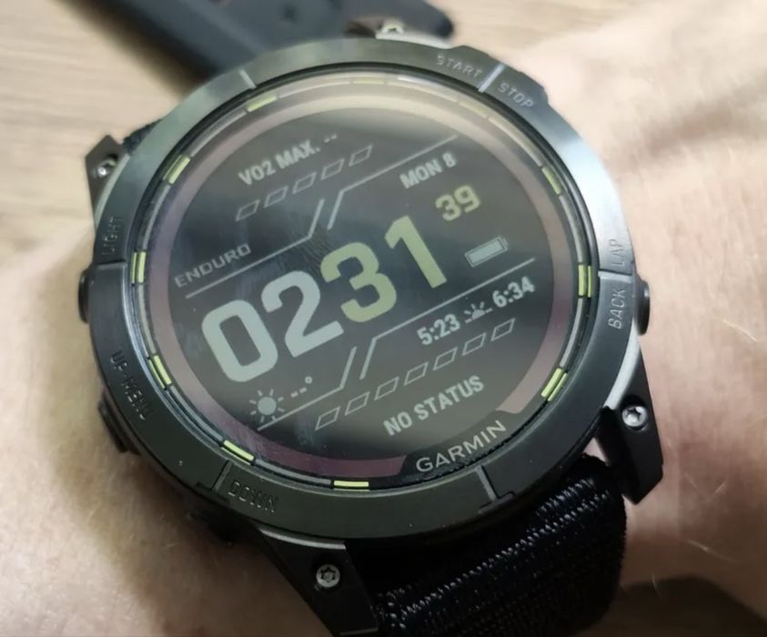Garmin Enduro 2