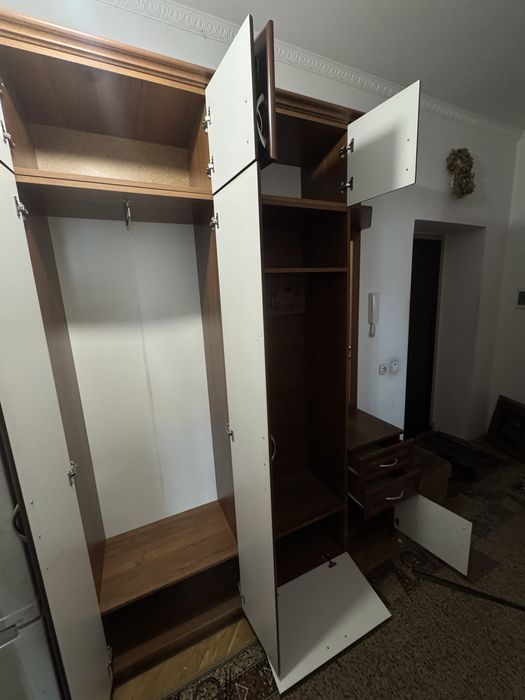 Прихожа шафа до коридору