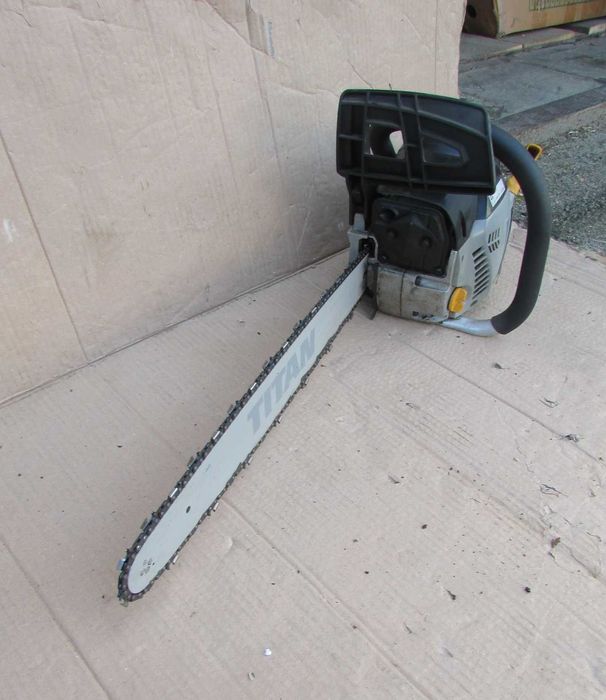 Бензопила, пила бензинова, цепная пила Titan TTL760CHN 50см. (з Англії