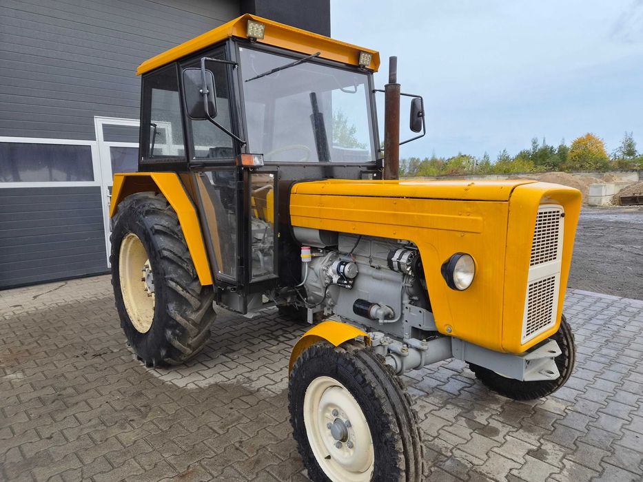 traktor URSUS C-360
