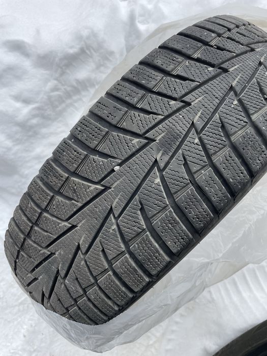 Зимова шина фірма Hankook