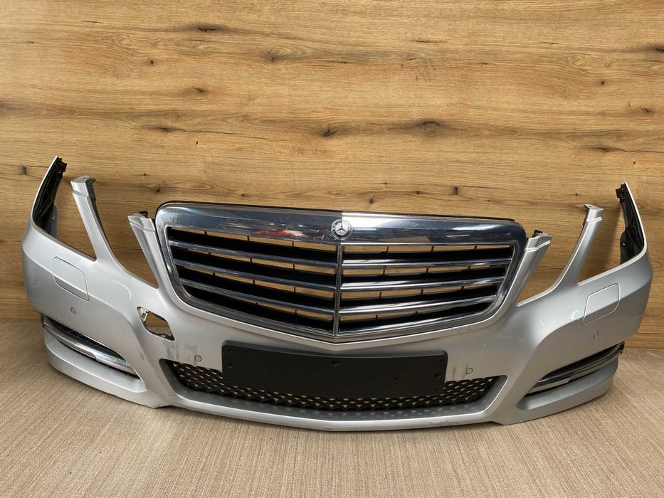 Zderzak przedni Mercedes w212 przed lift 6xpdc spryski kolor 775