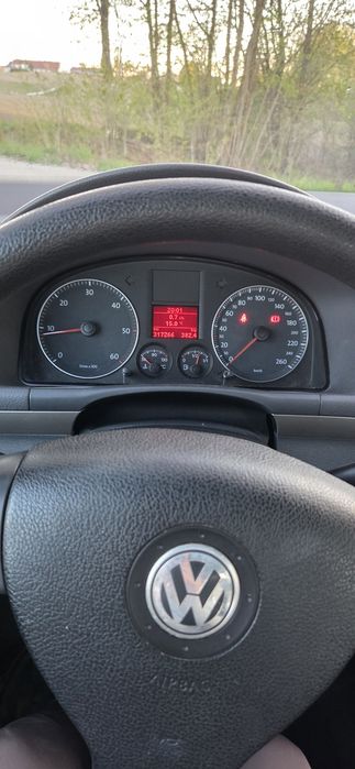 Volkswagen Touran 1.9 TDI 2007r. 7 osób