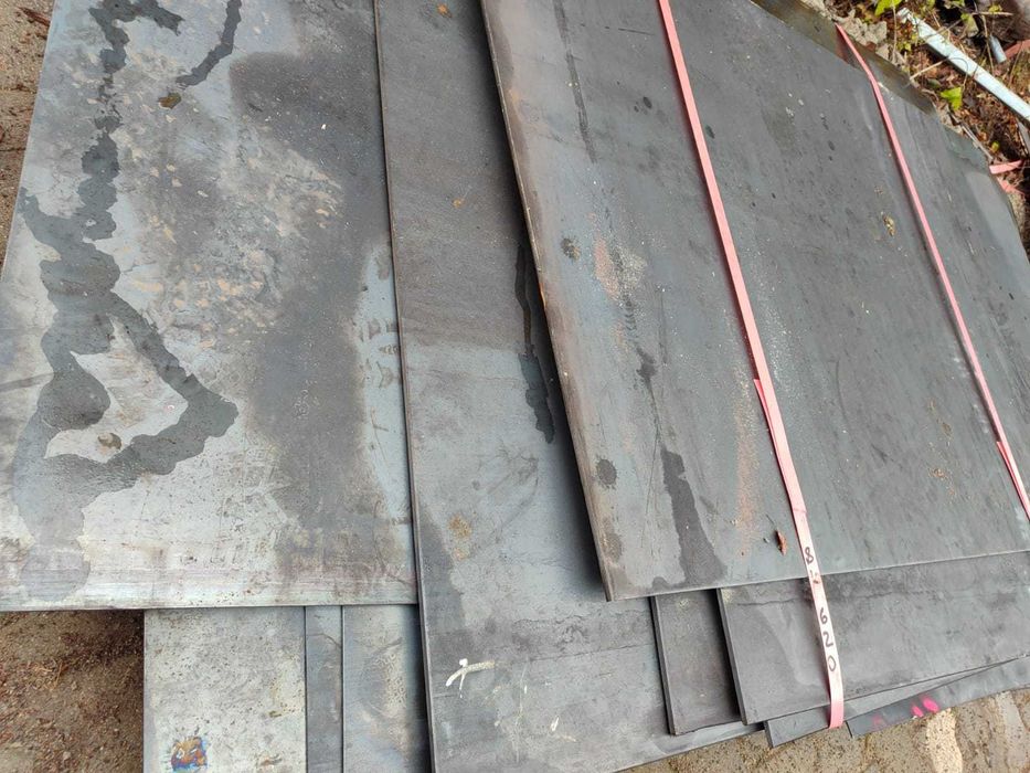 Blacha 4mm, różne formaty. Kawałkowa.