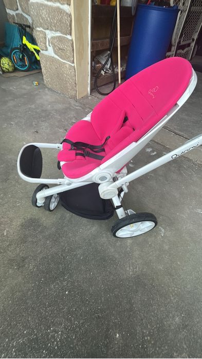 Carrinho de passeio Quinny