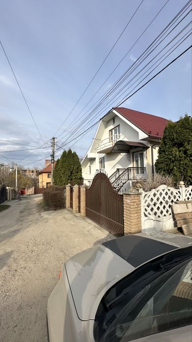 Продаж; будинок; Чернівці; ближня Роша; ремонт