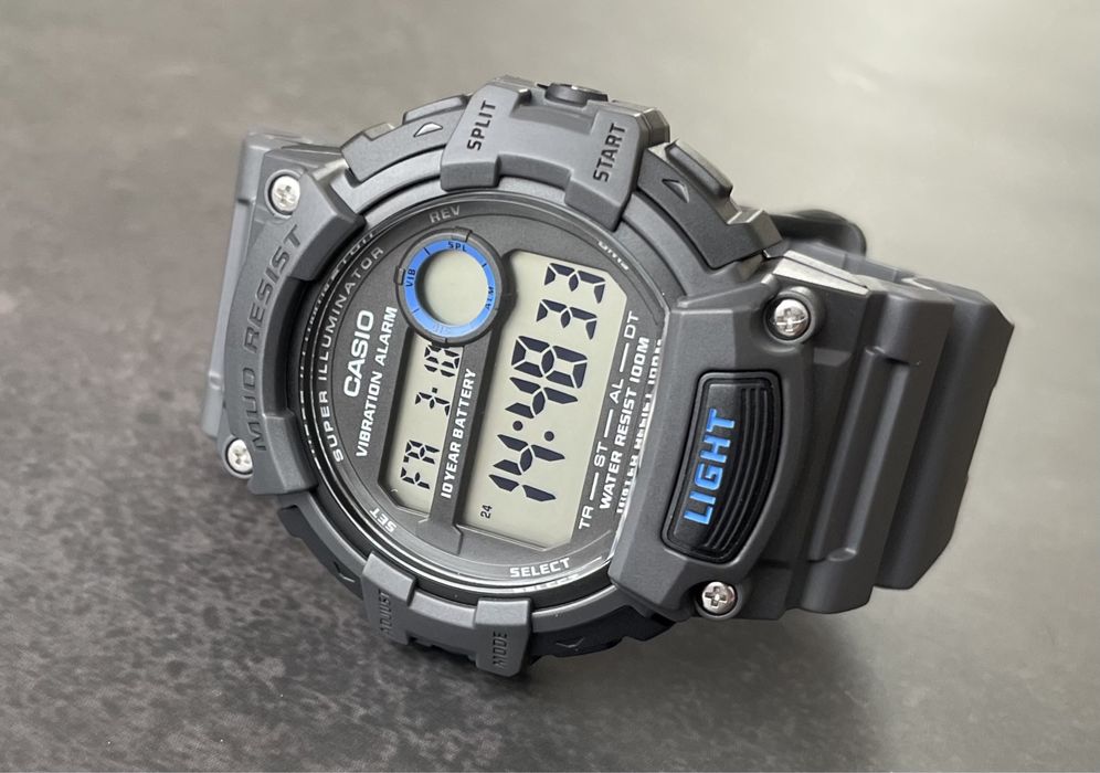 Годинник наручний Casio TRT-110H-8A новий оригінал захист від бруду
