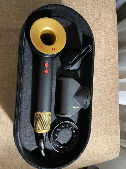 Продам Фен Dyson