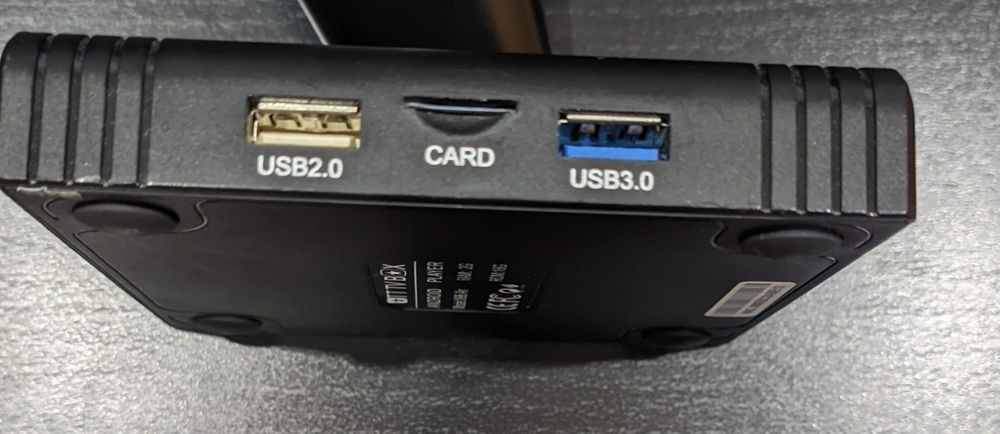 Box X96 Air (2GB RAM / 16GB) + SD 128GB + Comando ( opcional )