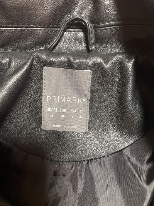 Куртка косуха майже нова