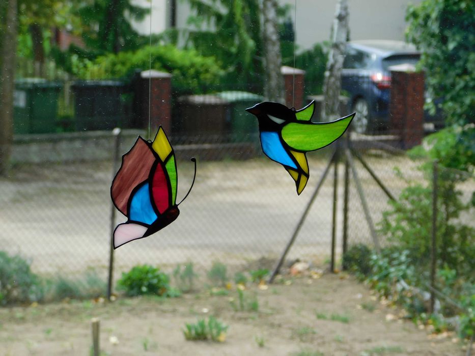 motyl i ptaszek zestaw komplet zawieszki witraż