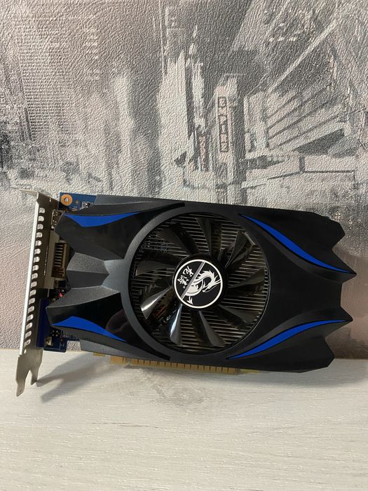 Комп'ютер Xeon E5450 4 ядра, видеокарта 1gb, с монитором