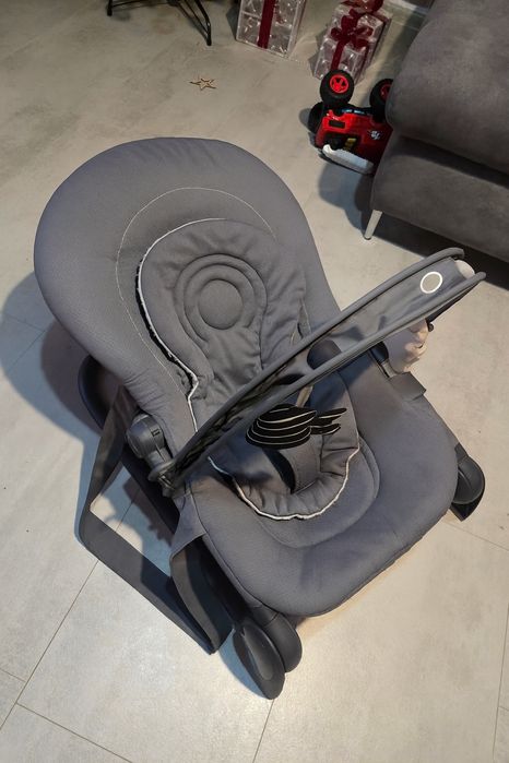 Lezaczek hopla chicco