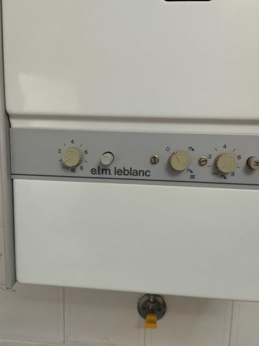 Caldeira a gás e radiadores