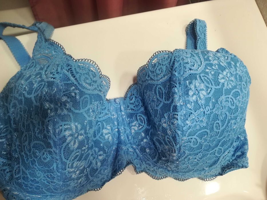 biustonosz Triumph Amourette 85g niebieski