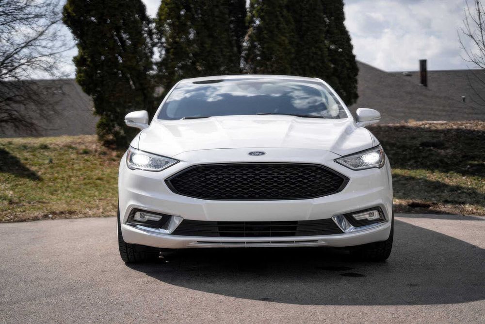 Ford Fusion Titanium      2018