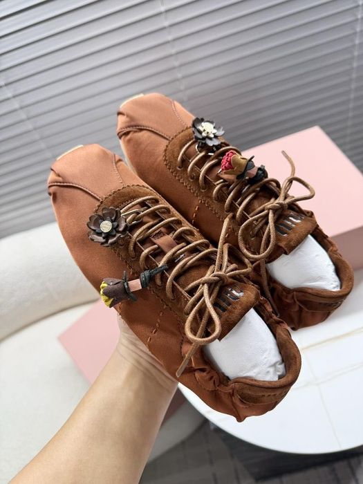 Sneakersy miu miu i gucci