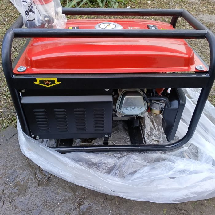 Генератор новий.