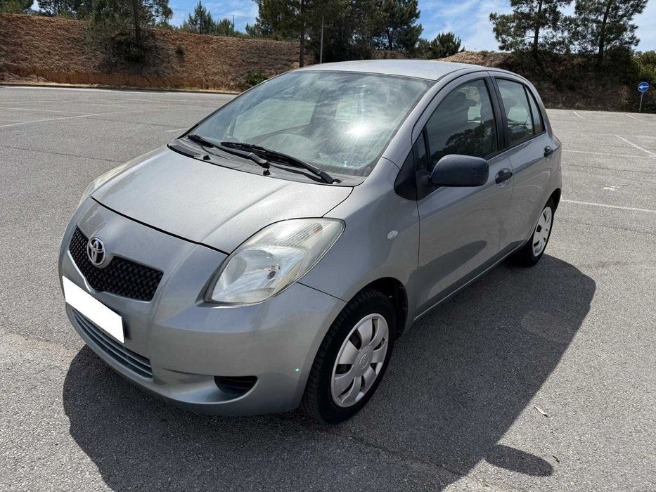 TOYOTA Yaris 1.0 5p
