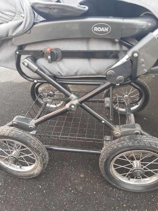 Продам дитячу коляску RO.AN 2 в 1.