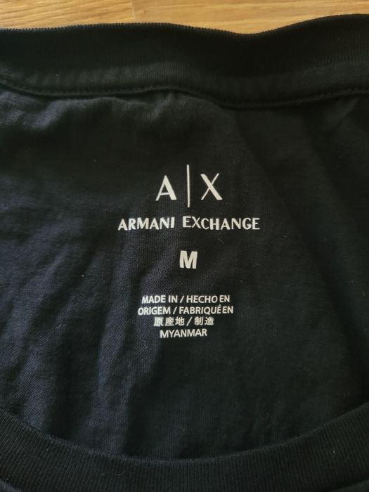 Crop top bluzka tshirt Armani czarny