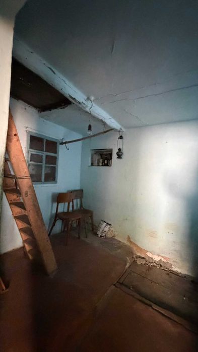 Продаж будинку біля Вишнівця