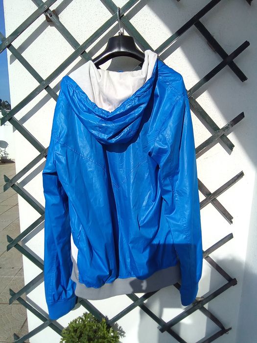 Parca impermeável Pull&Bear