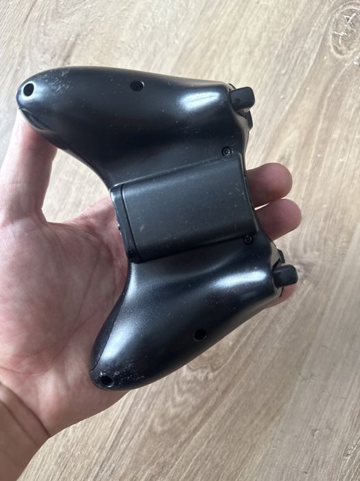 Oryginalny kontroler pad do konsoli Xbox 360 czarny stan idealny