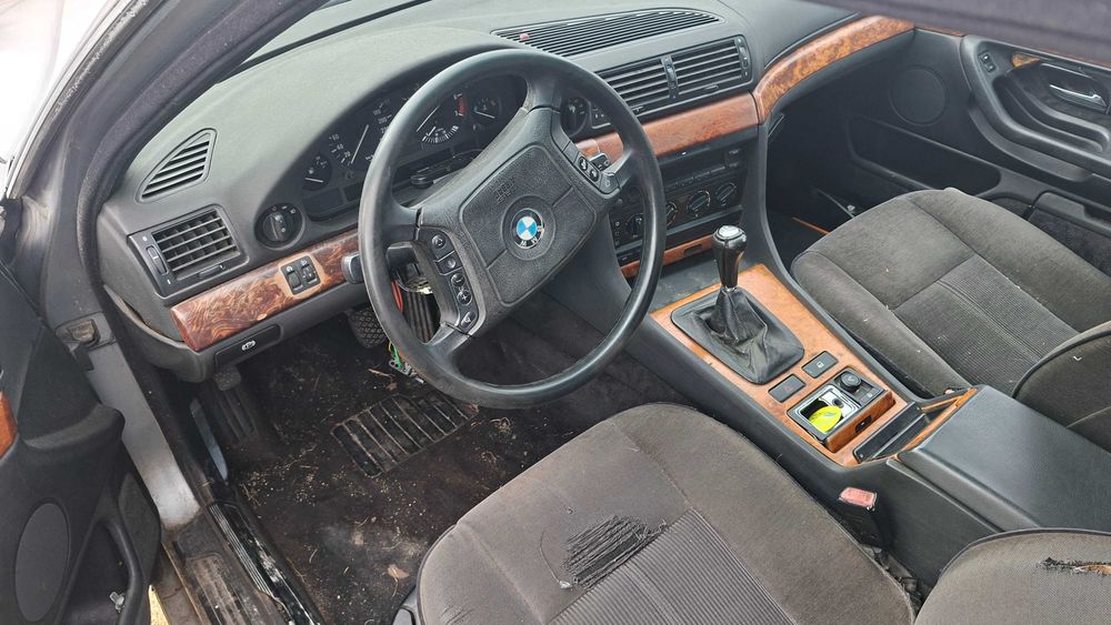 BMW E38 na części