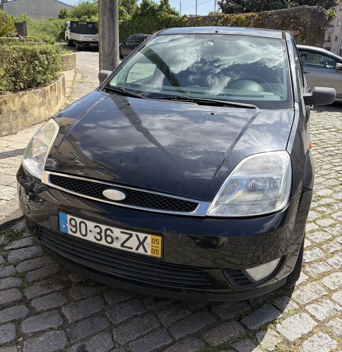 Ford fiesta 2005 gasolina