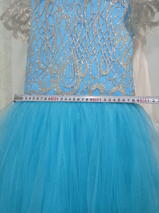 Нарядне плаття на дівчинку