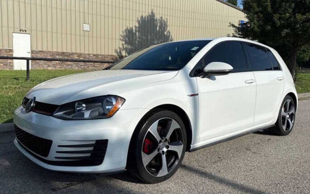 2017 Volkswagen Golf GTI S