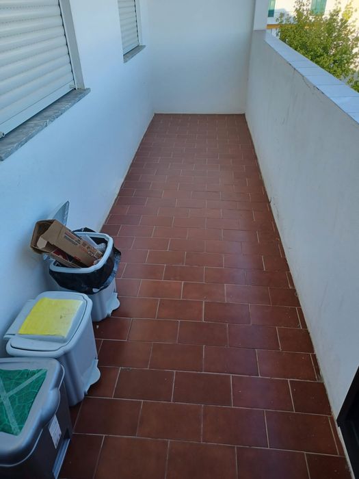 Aluga-se quartos a estudantes