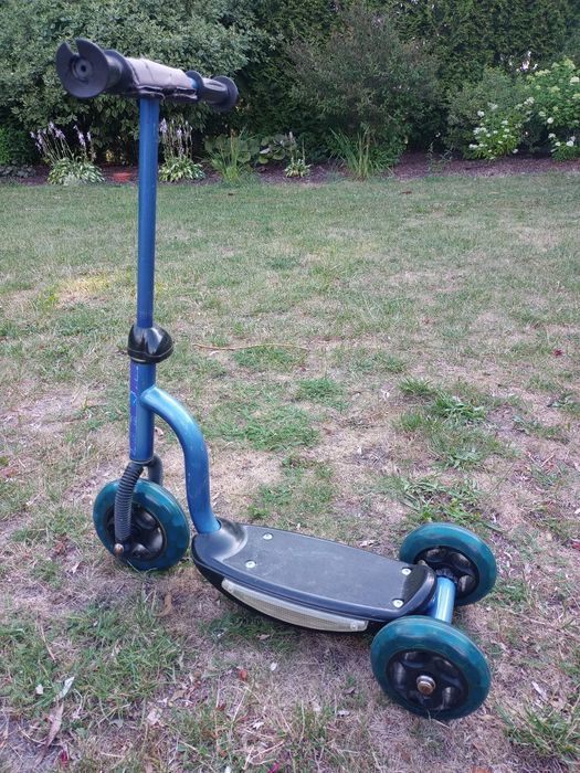 hulajnoga trójkołowa