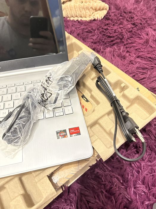 Новий ноутбук Hp 14-fq0033dx