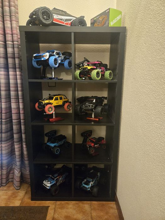 Varios carros rc novos