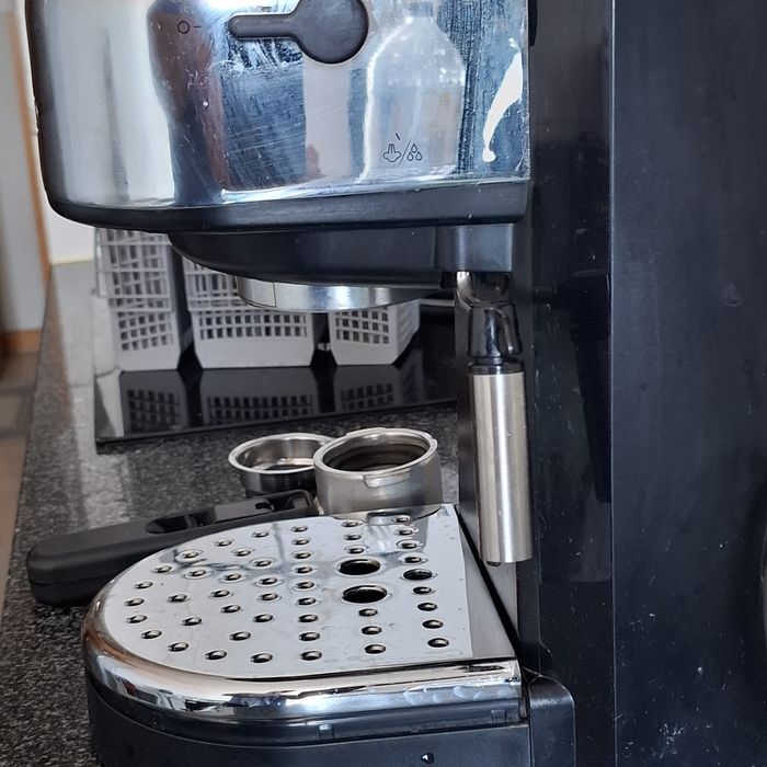 Máquina café Delonghi