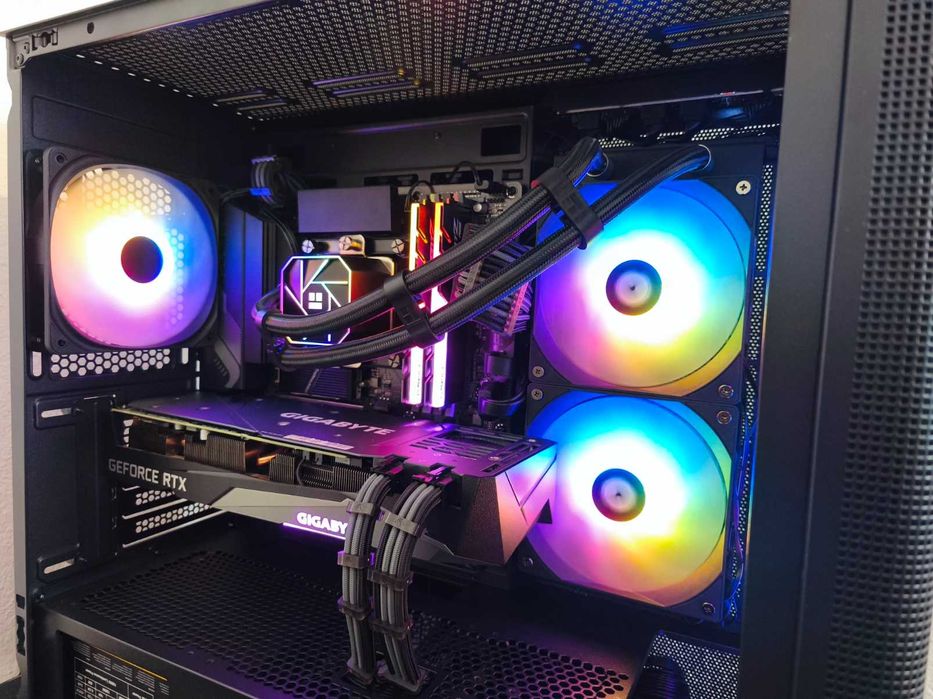 PC Gaming (INTEL 12600 • 32GB RAM • RTX 3070)