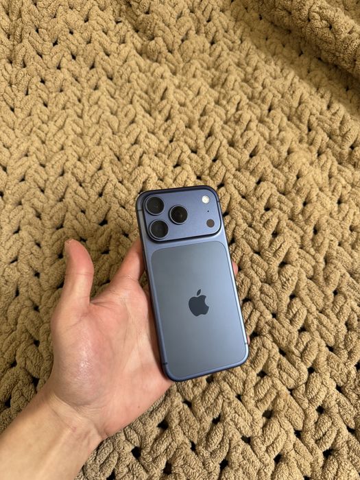iPhone 17 Pro 256GB Blue Neverlock