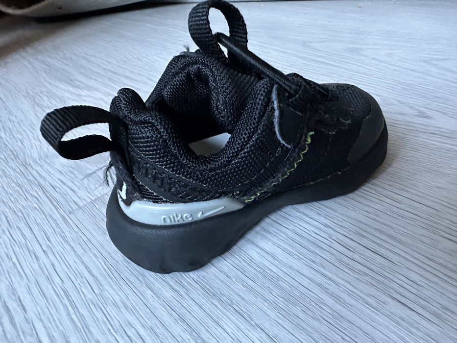 Buciki nike rozmiar 17,5, dziecięce buty nike rozmiar 17