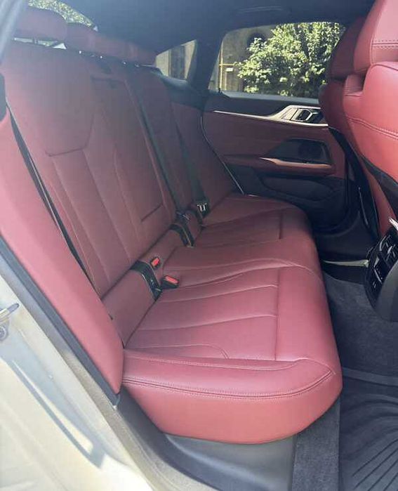 BMW i4 2022 83.9 kWh