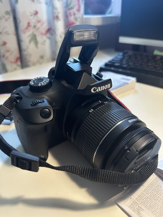 Фотоапарат Canon EOS4000D (в ідеальному стані)