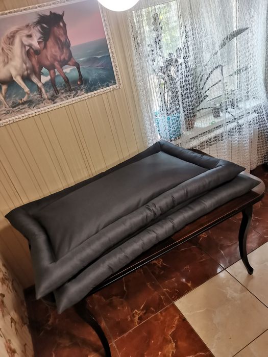 Лежанка для собак 127*75см