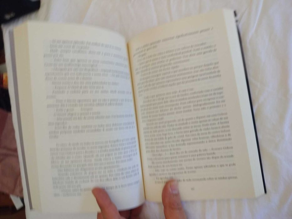 Livro Rendida - Sylvia Day