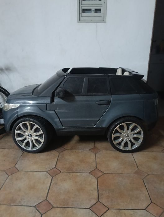 Jipe criança range rover473767279173324803