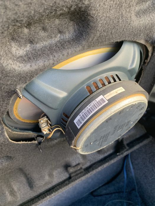 Colunas infinity Reference para carro