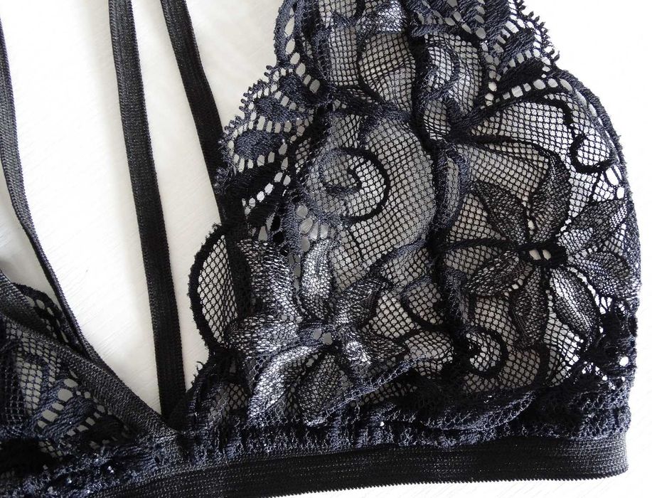 2x biustonosz H&M i Grubą nicią szyte rozm. 70B