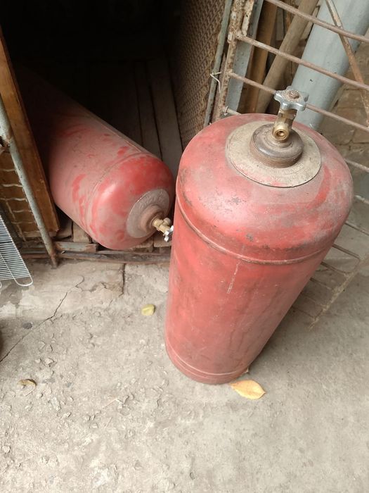 Продам газовые баллоны