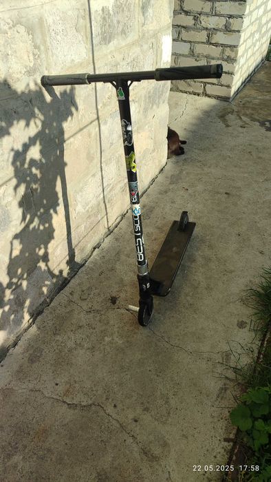 Продам трюковий самокат