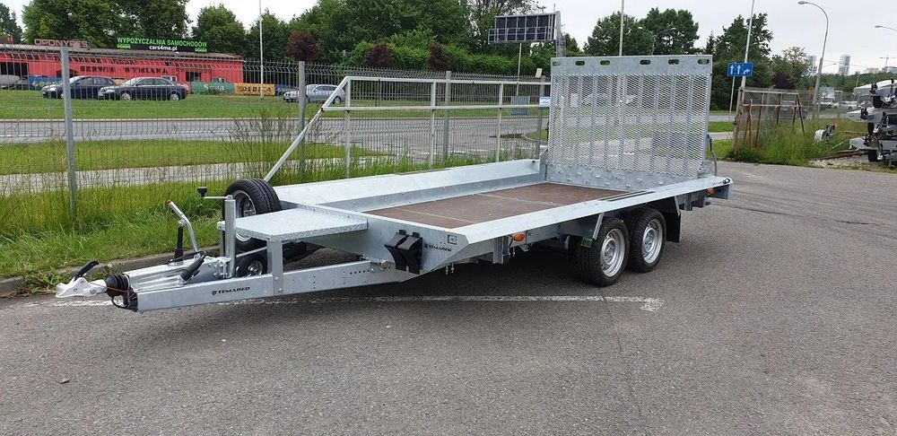 Temared Builder /2 3,5 T Przewóz Pojazdów  Przyczepa Ciężarowa Do